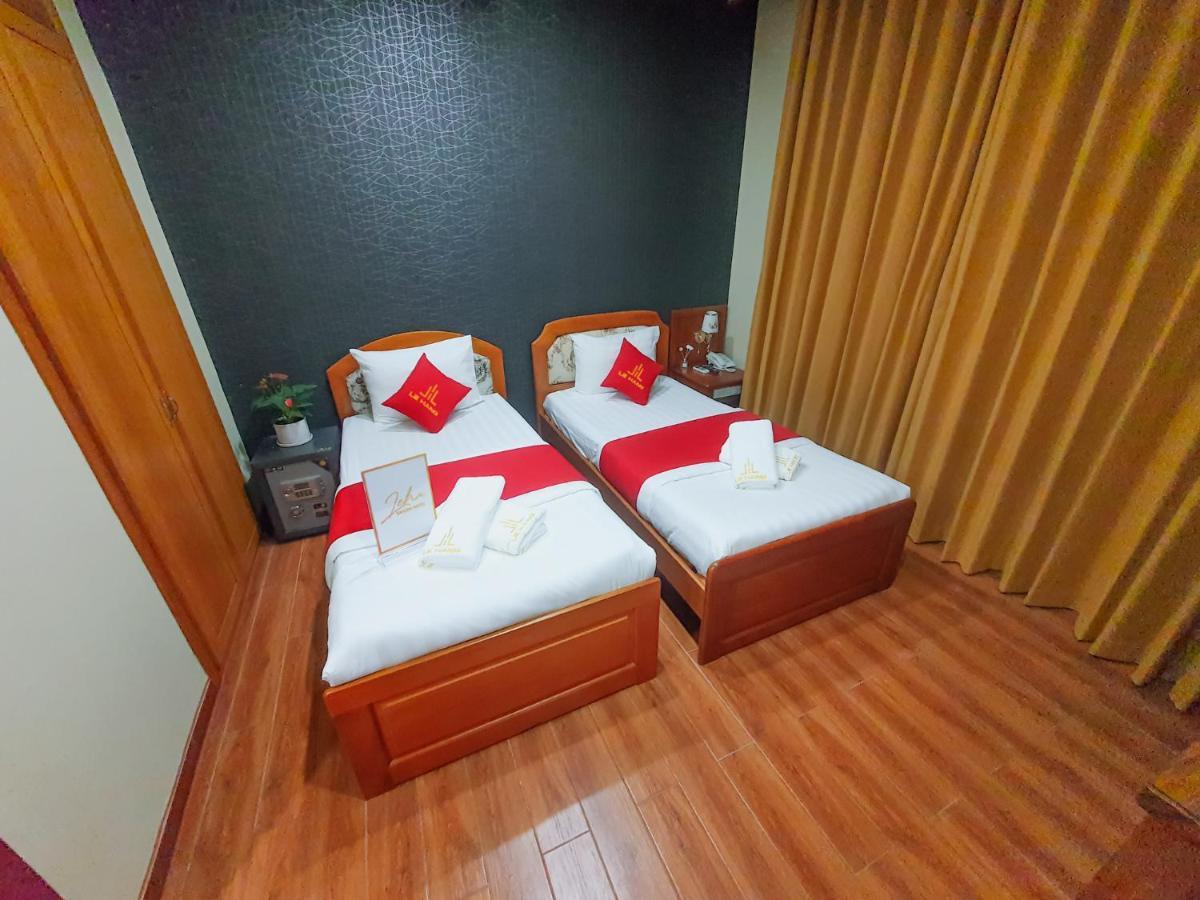 Leha Saigon Hotel Airport Хошимин Экстерьер фото