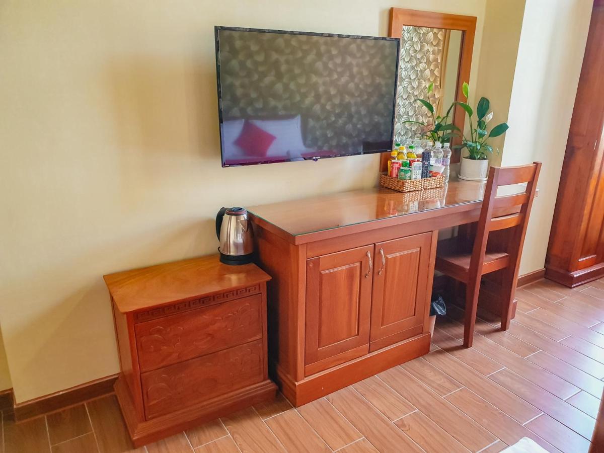 Leha Saigon Hotel Airport Хошимин Экстерьер фото